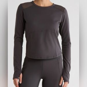 Layer 8 Women’s Large Gray Qwick-Dry Athletic Shirt Long Sleeves Mesh Panels